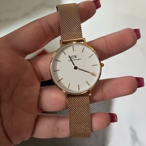 Daniel Wellington rosegold watch